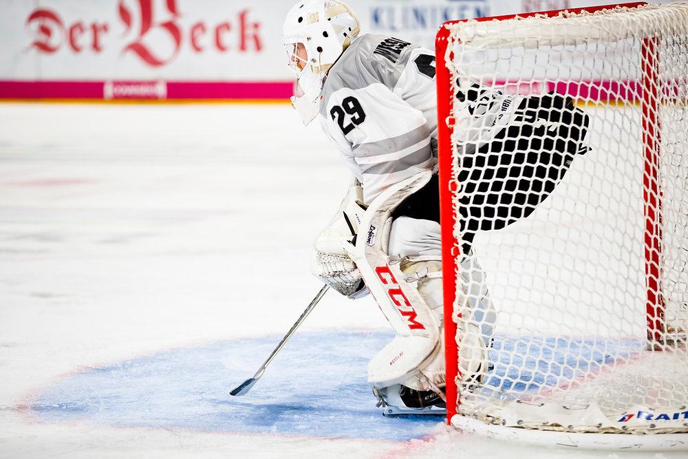 Cover image for the article 5 Powerful Mindset Shifts Every Goalie Needs to Build Unshakable Confidence This Season